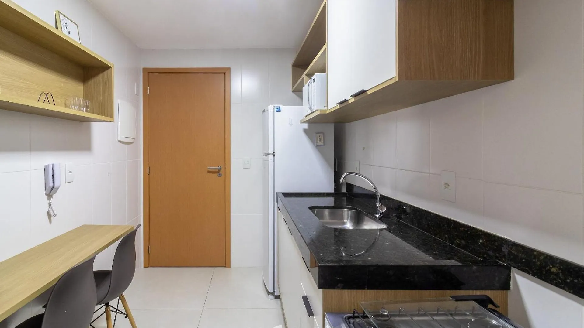 Apartment Lindo Apto Proximo A Praia Em Cabo Frio Emt203 Brazil
